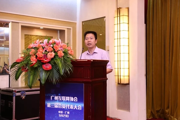 张杰.webp.jpg